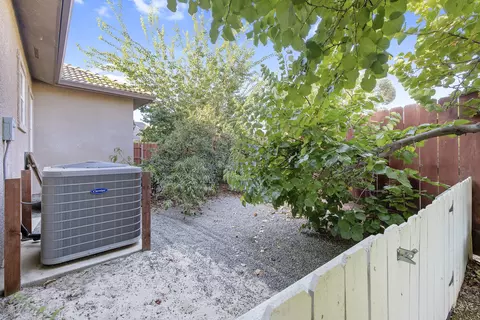 739 Saint James Ct, Exeter, CA 93221 photo 48