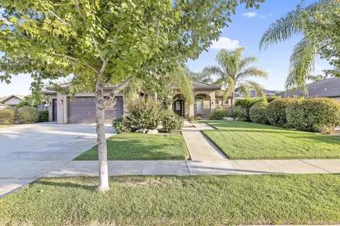 739 Saint James Ct, Exeter, CA 93221