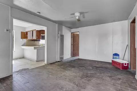 667 Walnut St, Pixley, CA 93256 photo 17
