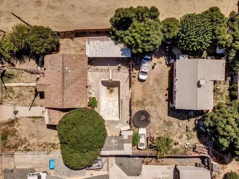 667 Walnut St, Pixley, CA 93256 photo 9