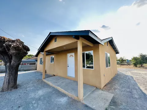 501 S Conner Rd, Porterville, CA 93257