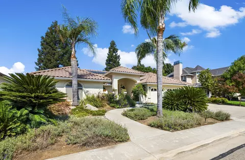 1408 E Seeger Ave, Visalia, CA 93292
