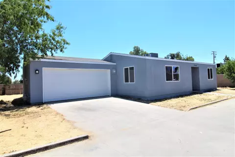 1720 N Bridge St, Visalia, CA 93291