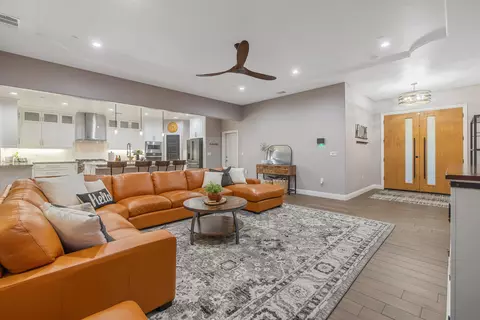 3018 E Beech Ct, Visalia, CA 93292 photo 12