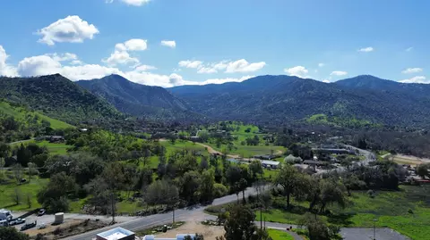 41333 Sierra Dr, Three Rivers, CA 93271 photo 29