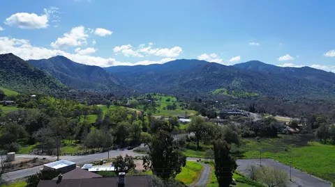 41333 Sierra Dr, Three Rivers, CA 93271 photo 34