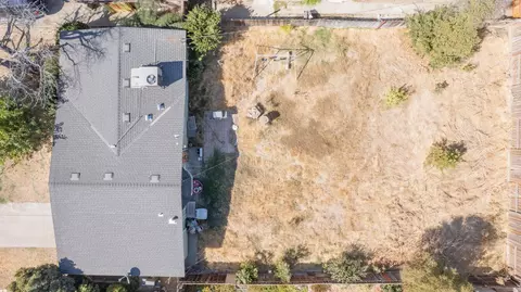 2540 W Iris Ave, Visalia, CA 93277 photo 20