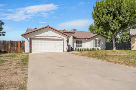 504 E Dove Ct, Visalia, CA 93292 photo 6