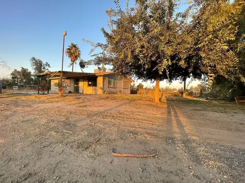 13096 Ave 72, Earlimart, CA 93219