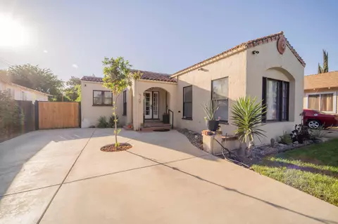 329 Central Ave, Lindsay, CA 93247