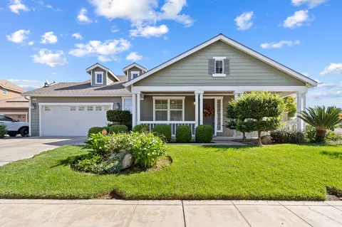 2116 N Sunny Ln, Reedley, CA 93654