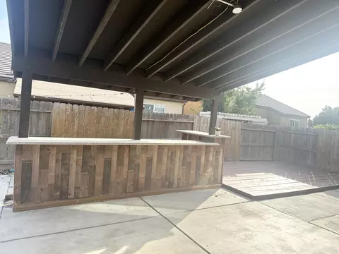 1048 Jasmine Ave, Dinuba, CA 93618 photo 5