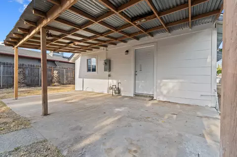 210 N B St, Exeter, CA 93221 photo 22