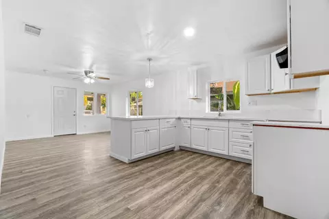 210 N B St, Exeter, CA 93221 photo 8