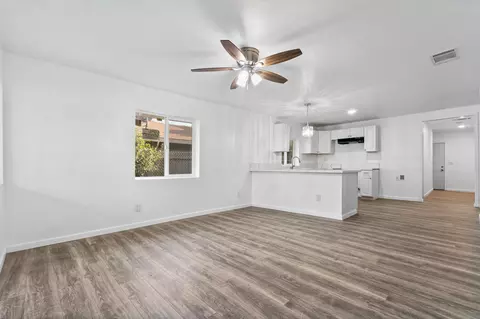 210 N B St, Exeter, CA 93221 photo 5