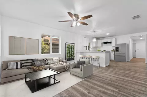 210 N B St, Exeter, CA 93221 photo 4