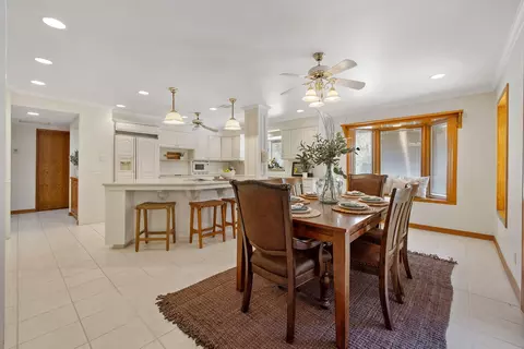 Dining - 676 Sol Rd, Visalia, CA 93292 photo 2 of 3