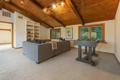Living - 676 Sol Rd, Visalia, CA 93292 photo 15 of 15