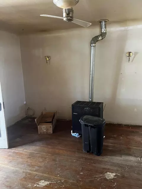 720 E San Joaquin St, Avenal, CA 93204 photo 7