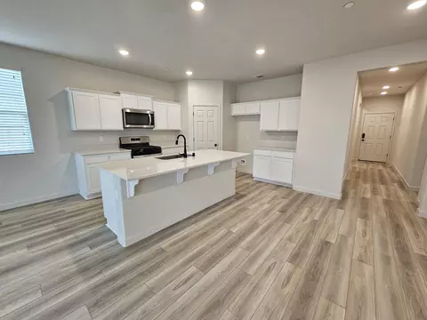 1793 Evening Glow Ave, Reedley, CA 93654 photo 2