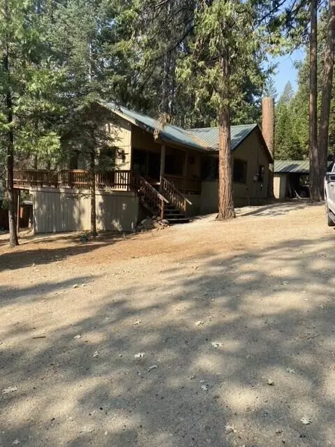 653 Loop Dr, Springville, CA 93265 photo 2