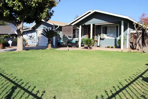 40484 Cindy Rd, Cutler, CA 93615