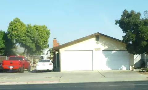 520-522 N Prospect St, Porterville, CA 93257