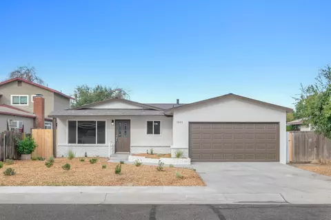 1801 S Watson St, Visalia, CA 93277