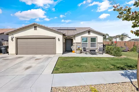 4240 E Harold Ave, Visalia, CA 93291
