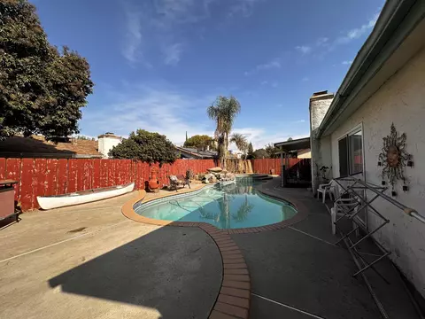 2428 5th St, Sanger, CA 93657 photo 12