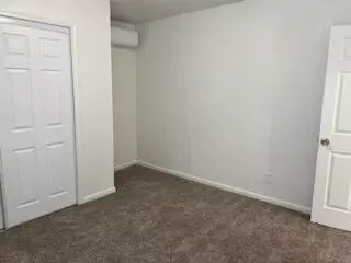 146 S E St, Tulare, CA 93274 photo 13