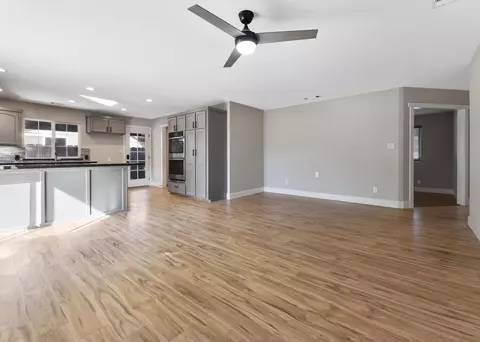 3515 W Iris Ave, Visalia, CA 93277 photo 18