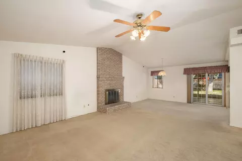 160 E Parlier Ave, Reedley, CA 93654 photo 4
