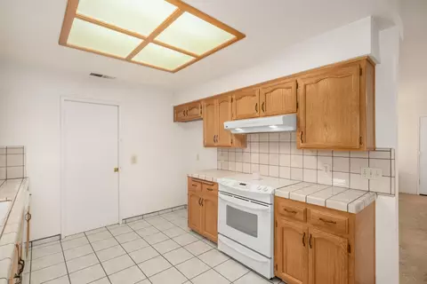 160 E Parlier Ave, Reedley, CA 93654 photo 9