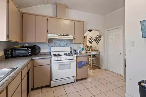 200 Park St, Madera, CA 93637 photo 7