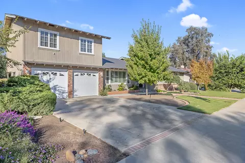 1103 S Linda Vista St, Visalia, CA 93277