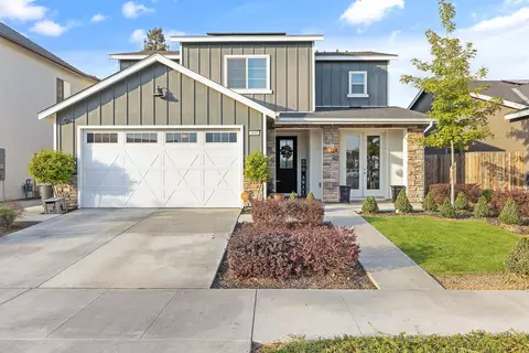 1808 W Modoc Ave, Visalia, CA 93291