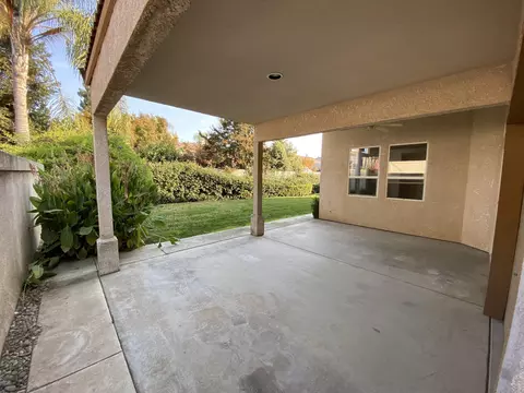 1646 E Victor Ave, Visalia, CA 93292 photo 31