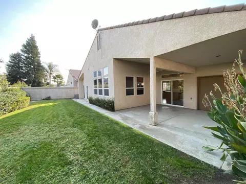 1646 E Victor Ave, Visalia, CA 93292 photo 35