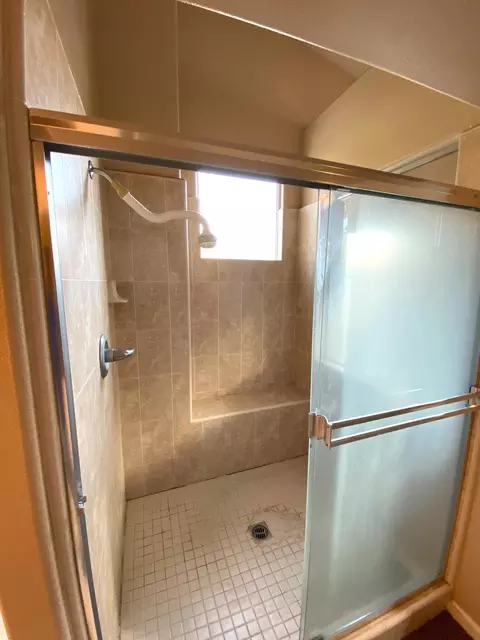 1646 E Victor Ave, Visalia, CA 93292 photo 19