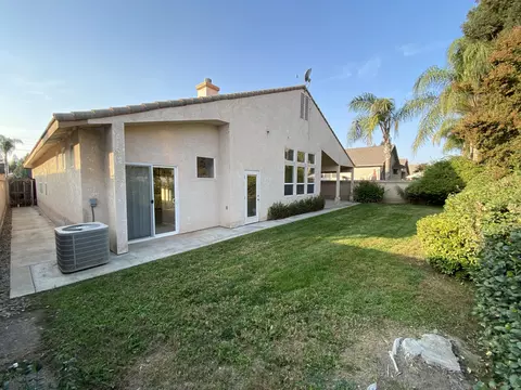 1646 E Victor Ave, Visalia, CA 93292 photo 36