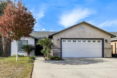 31011 Wolf St, Visalia, CA 93291