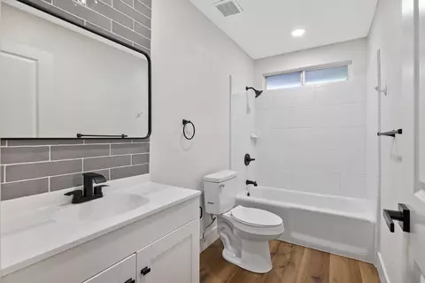 240 S Orange Ave, Exeter, CA 93221 photo 15