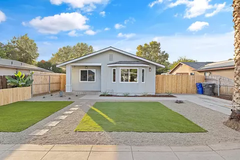 240 S Orange Ave, Exeter, CA 93221 photo 2