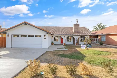 287 N Plano St, Porterville, CA 93257