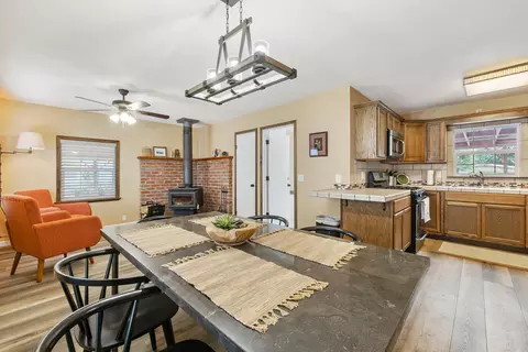 2507 E College Ave, Visalia, CA 93292 photo 3