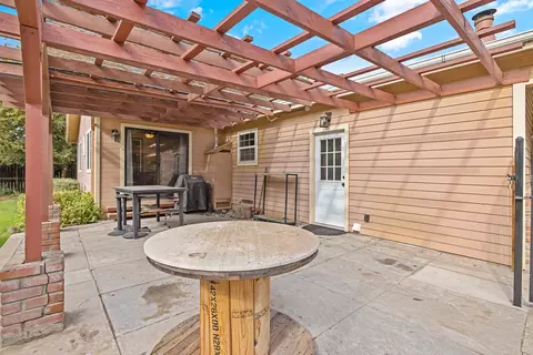 2507 E College Ave, Visalia, CA 93292 photo 39