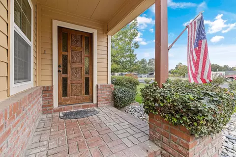 2507 E College Ave, Visalia, CA 93292 photo 9