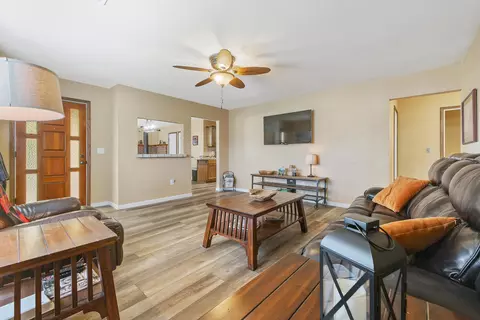 2507 E College Ave, Visalia, CA 93292 photo 12