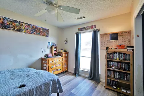 955 Murphy Dr, Lemoore, CA 93245 photo 25